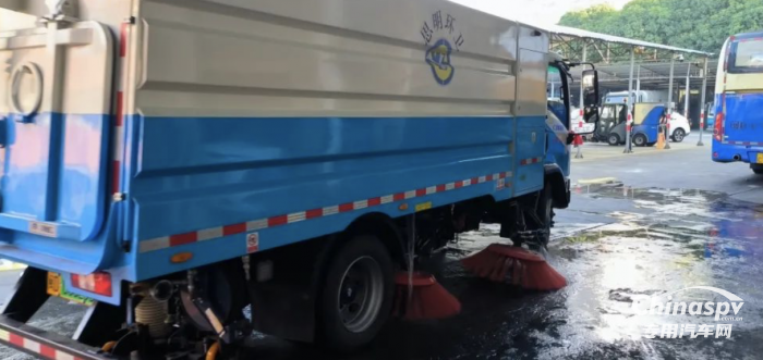 绿变厦门 宇通环卫为“鹭岛”环卫车辆电动化按下“加速键”