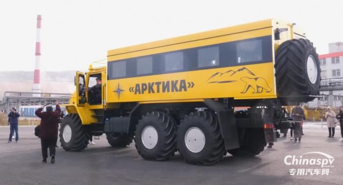 俄罗斯全新极地重卡改装产品即将，多项创新设计助力极地区域物资补给