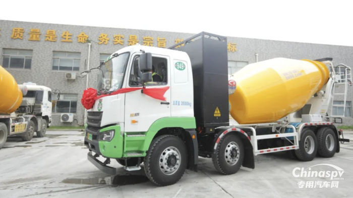 汉马科技M7E纯电动搅拌车