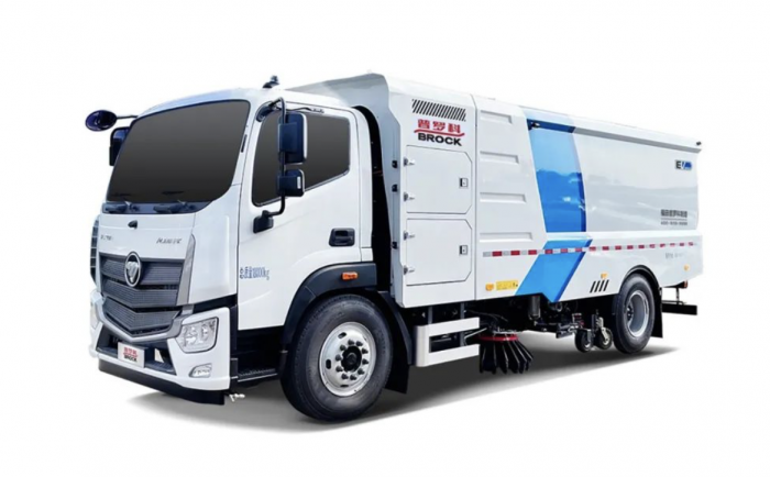 iBROCK智能驾驶洗扫车助力城市洁净，守护每座城市的颜值在线