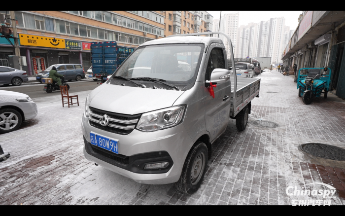 跨越王X1用户陈洪彦：东北开车十多年最偏爱长安跨越