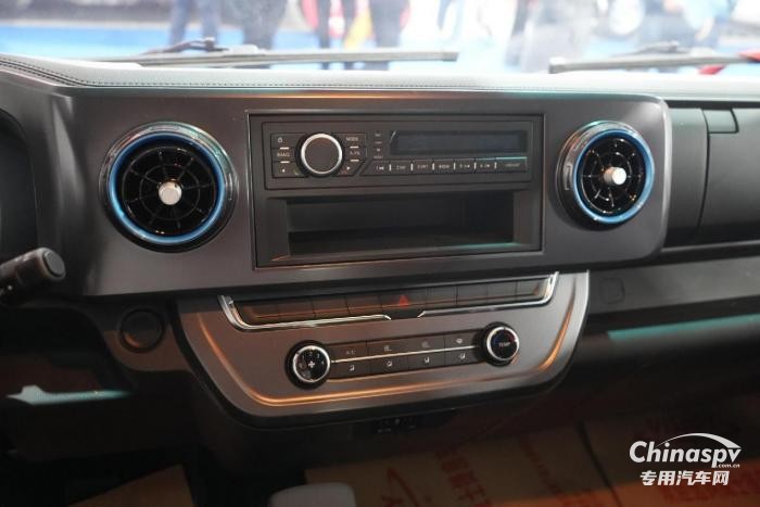 快上车！欧马可智蓝混动房车带你开启无忧之旅！