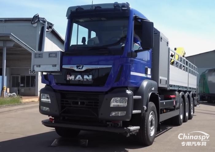 铁路“变形金刚”：法国EFSA打造公铁两用维修车YAK揭秘