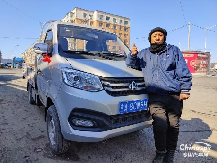 跨越王X1用户陈洪彦：东北开车十多年最偏爱长安跨越